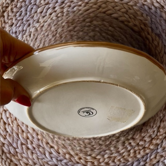 ⭐️HP⭐️Floral and Bird Decorative Ceramic Plate - Picture 3 of 8